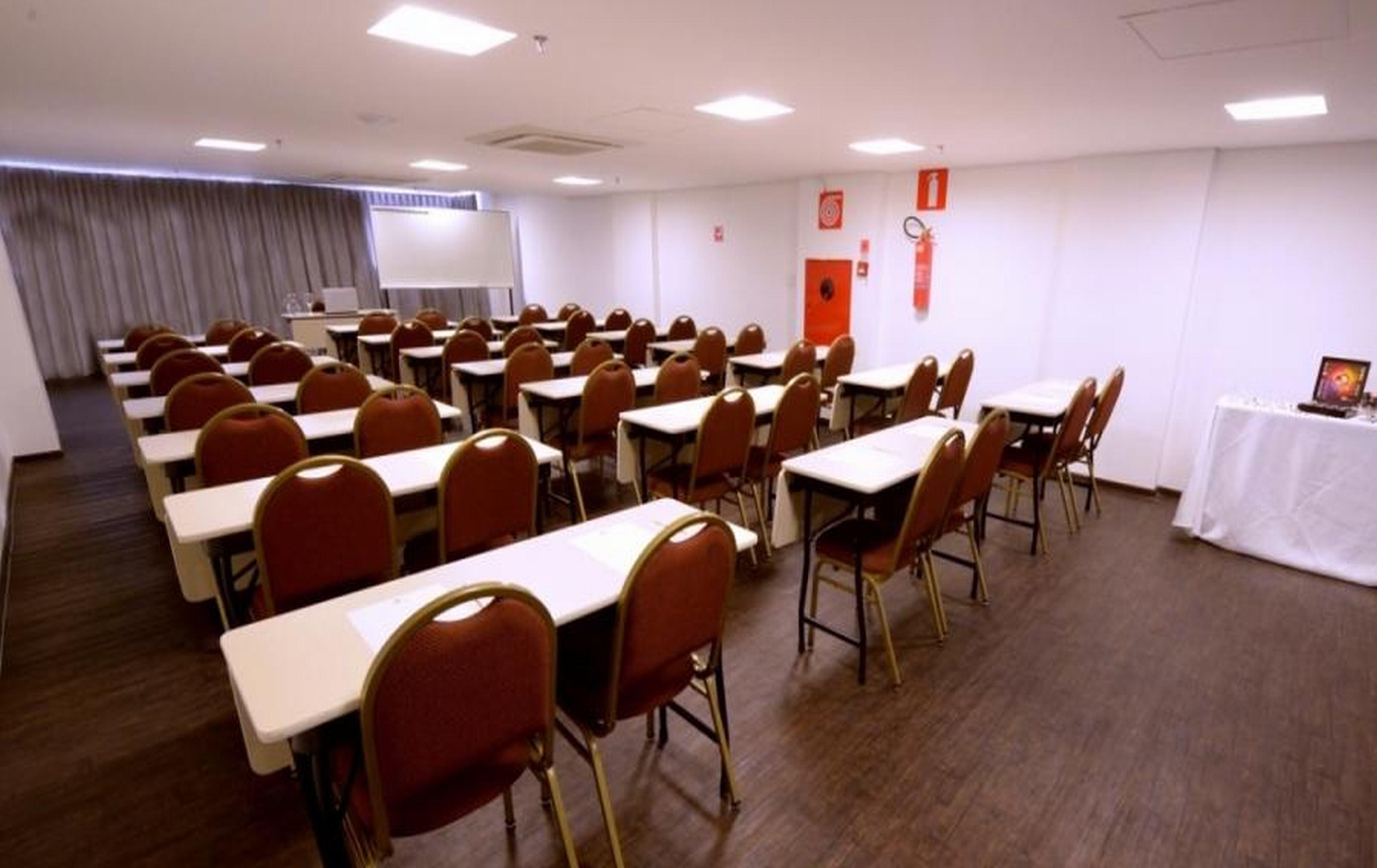 Allia Gran Pampulha Suites Μπέλο Οριζόντε Εξωτερικό φωτογραφία